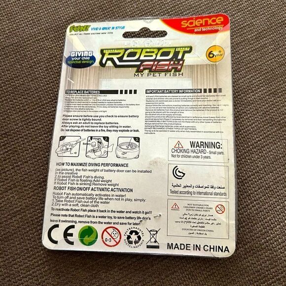 NEW … SCIENCE & TECHNOLOGY “Robot Fish” My Pet Fish - Picture 2 of 9